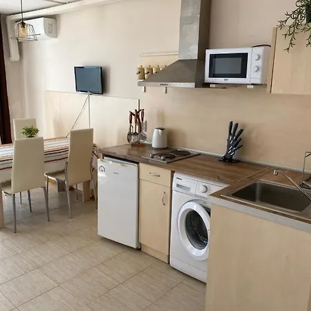 Rai-only Adults Lejlighed Golden Sands